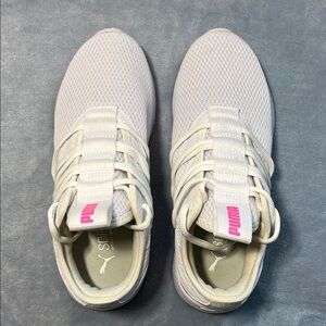 PUMA Softfoam White and Pink Athletic Shoes